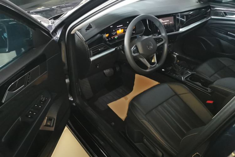 Used Volkswagen Passat 2024 280TSI Business Edition
