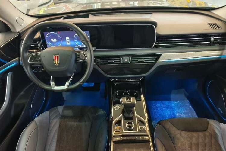 Used Hongqi HS5 2022 Revised Version 2.0T Smart Connect Flagship Edition