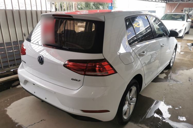 Used Volkswagen Golf 2018 1.6L Automatic Fashion Model
