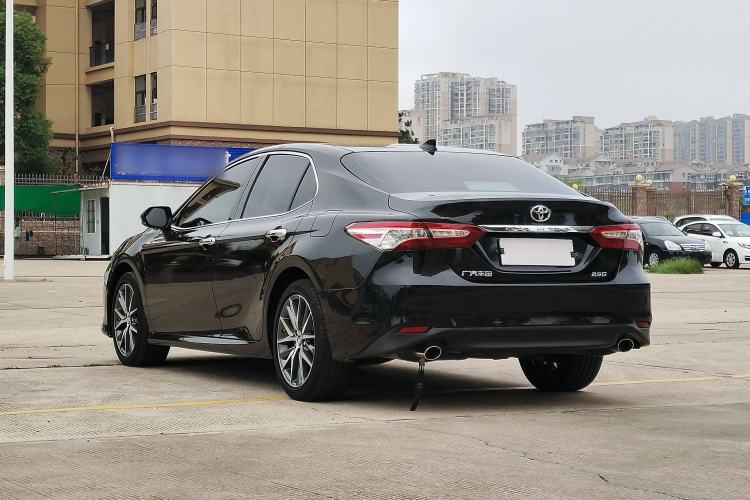 Used Toyota Camry 2021 2.5G Luxury Edition
