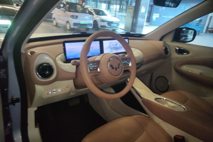 Used Wuling Bingo 2025 410 km Lingxi Deluxe Edition
