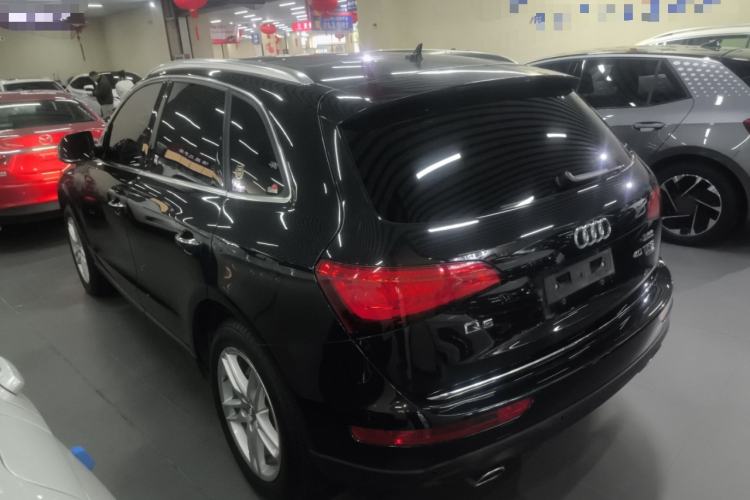 Used Audi Q5 2017 40 TFSI Comfort Model
