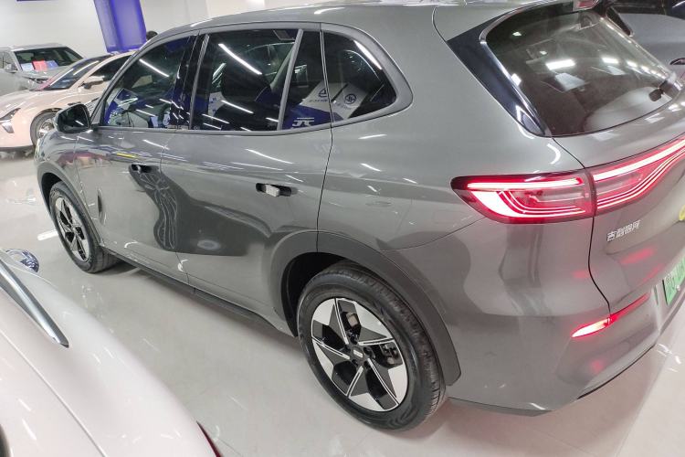 Used  E5 2024 440km Exploration Version
