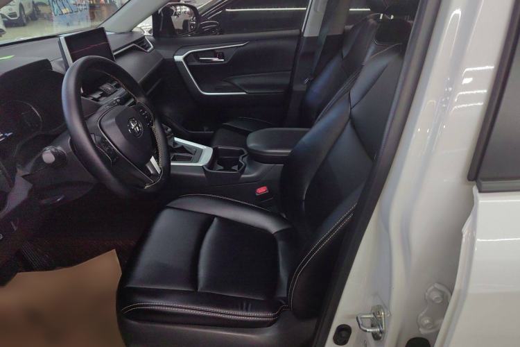 Used Toyota RAV4 2021 2.0L CVT Two-Wheel Drive Fashion Edition
