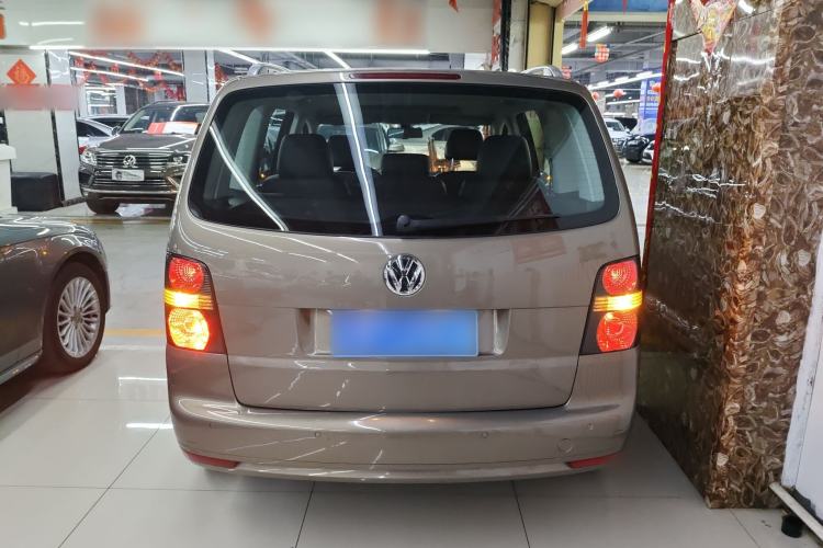 Used Volkswagen Touran 2015 1.4T DSG Comfort Edition 5 Seats
