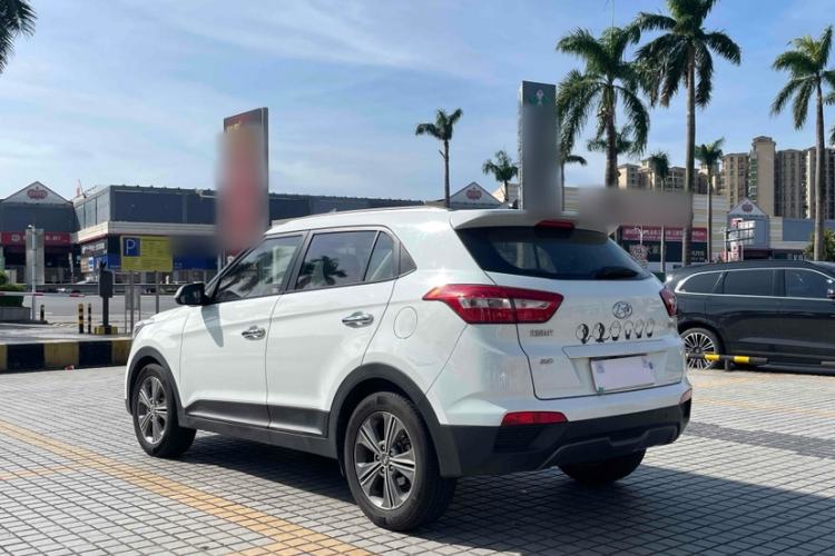 Used Hyundai ix25 2015 2.0L Automatic Two-Wheel Drive Intelligent GLS