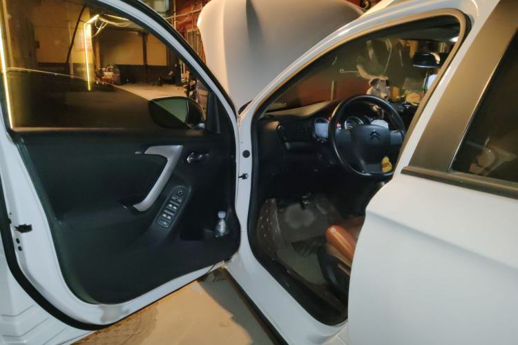 Used Citroen C3-XR 2015 1.6L Automatic Fashion Model