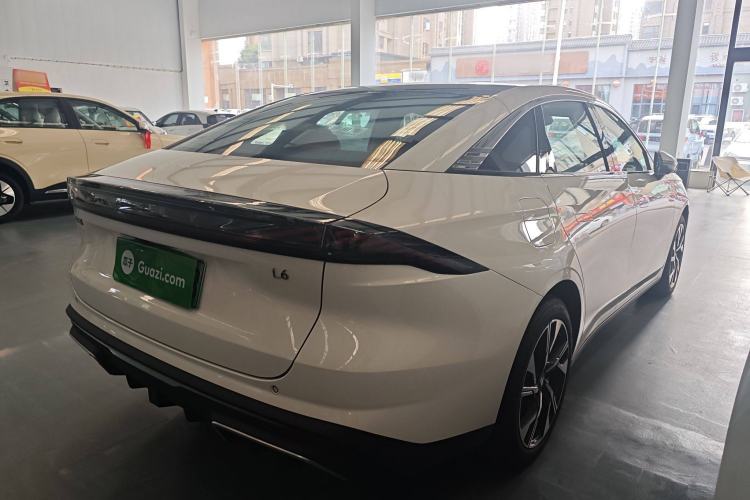 Used  L6 2023 125km Starship
