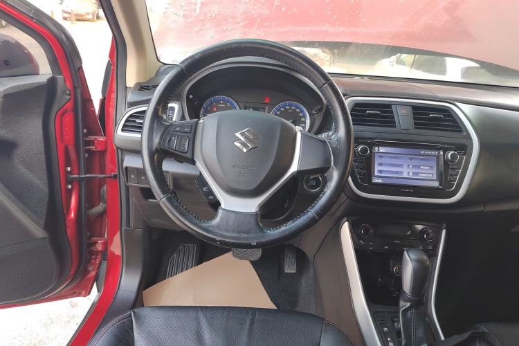 Used Suzuki S-Cross 2014 1.6L CVT Two-Wheel Drive Elite Version
