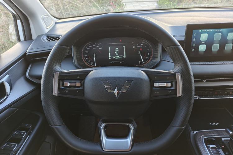 Used Wuling Jiachen 2022 1.5T CVT Deluxe Flagship Edition