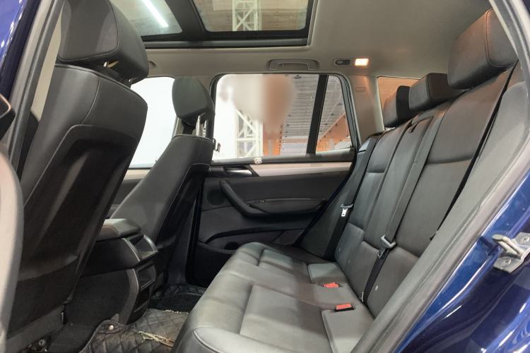 Used BMW X3 2016 sDrive20i
