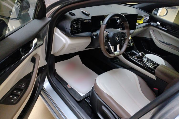 Used BYD Qin PLUS 2024 HONOR Edition DM-i 55KM Leading Model