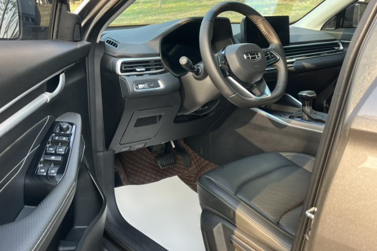 Used Geely Auto Emgrand 2022 4th Generation 1.5L CVT Luxury Model
