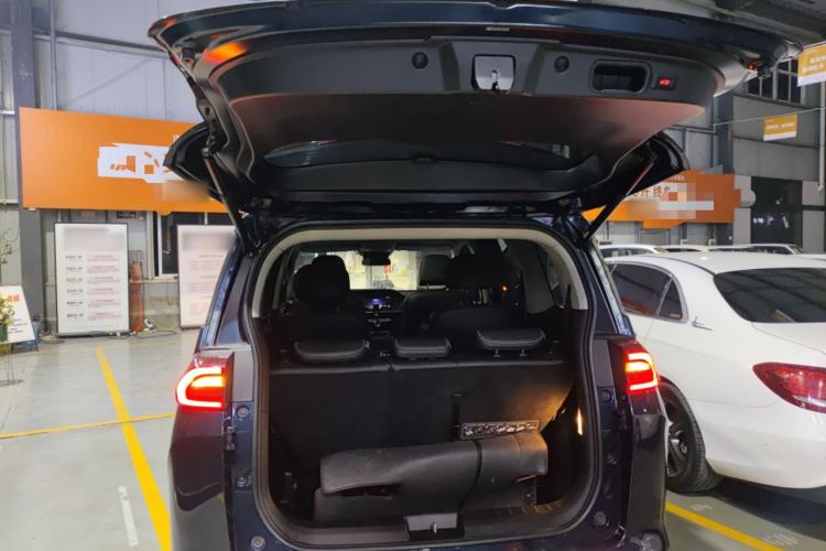 Used GAC Trumpchi M6 2021 PRO 270T DCT Luxury Edition
