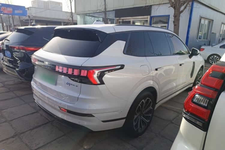 Used Lynk & Co 09 EM-P 2023 2.0TD EM-P Long-Range Version PM 7-Seater
