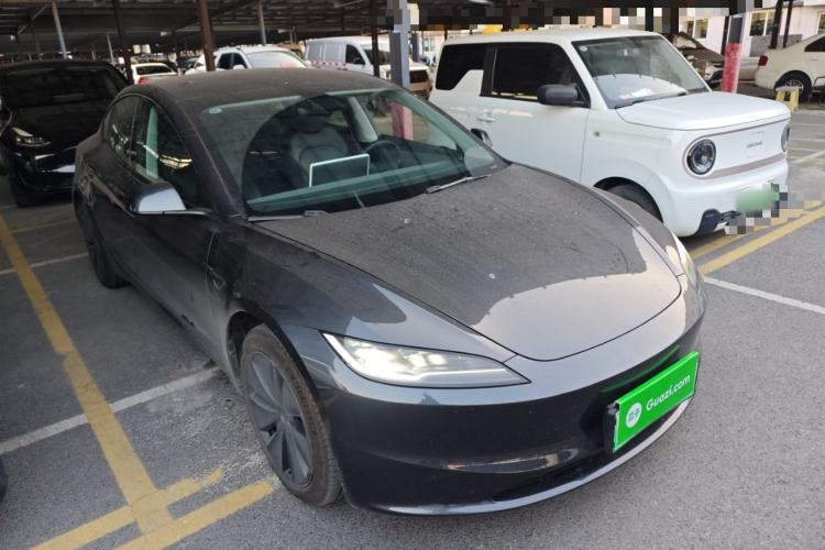 Used Tesla Model 3 2023 Rear-Wheel-Drive Version