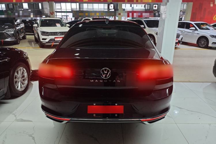 Used Volkswagen Magotan 2020 330TSI DSG Leading Model
