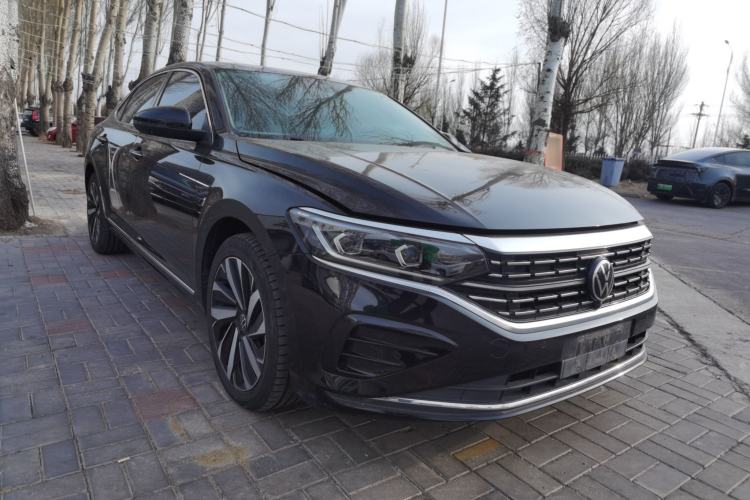 Used Volkswagen Passat 2022 330TSI Luxury Edition
