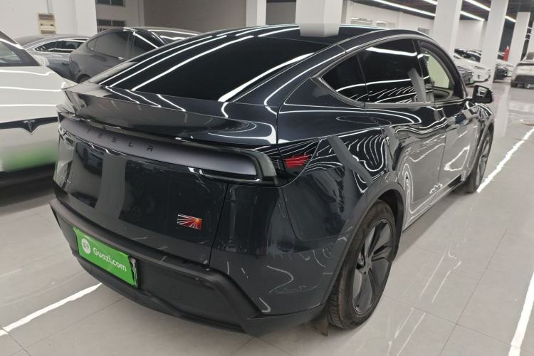 Used Tesla Model Y 2025 Long-Range All-Wheel Drive First Edition
