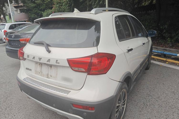 Used Haval H1 2015 1.5L Manual Luxury Model
