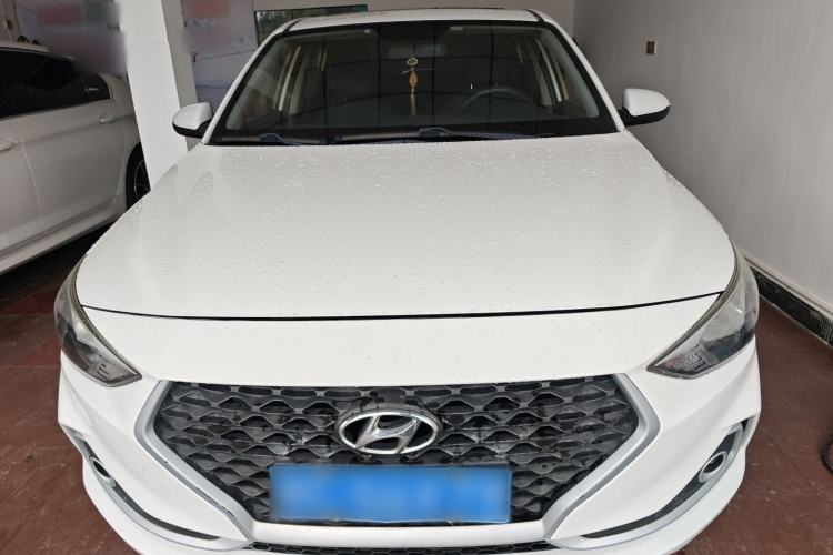 Used Hyundai Celesta 2017 1.6L Manual Enjoyment Edition GLS