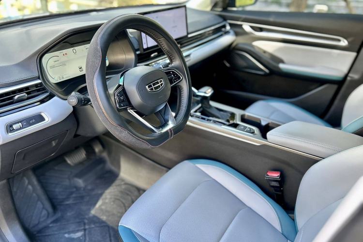 Used Geely Auto Emgrand 2023 4th Generation Champion Edition 1.5L CVT Flagship Model
