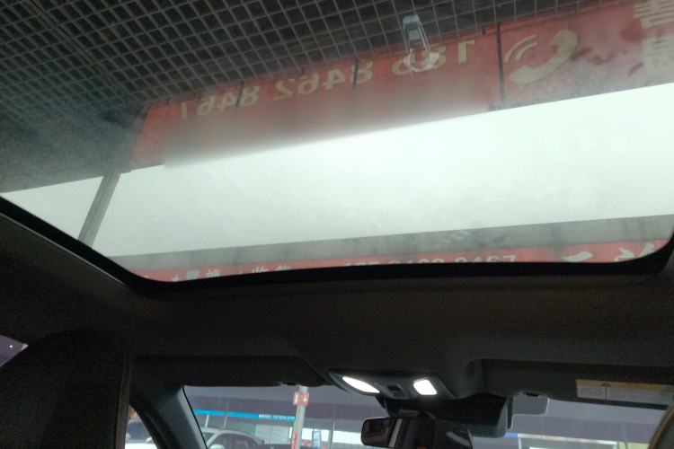 Used Changan UNI-V 2023 1.5T Prestige Model
