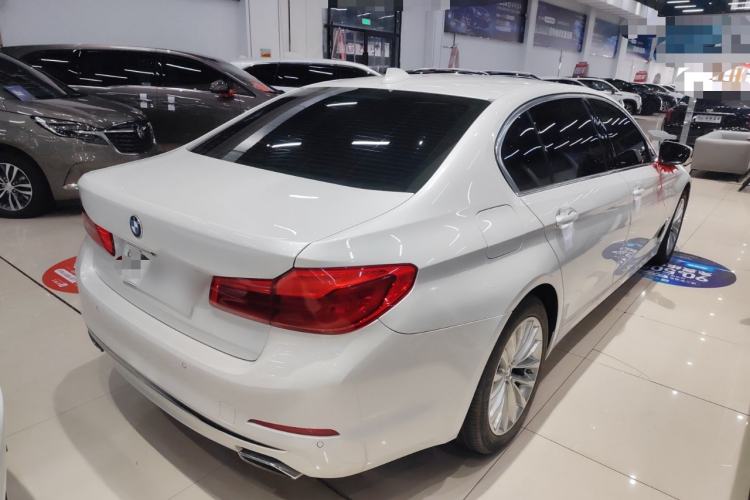 Used BMW 5 Series 2019 Facelifted 525Li Luxury Package
