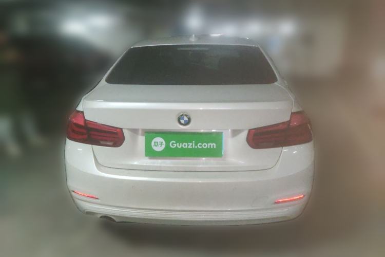 Used BMW 3 Series 2017 318i Fashion Model
