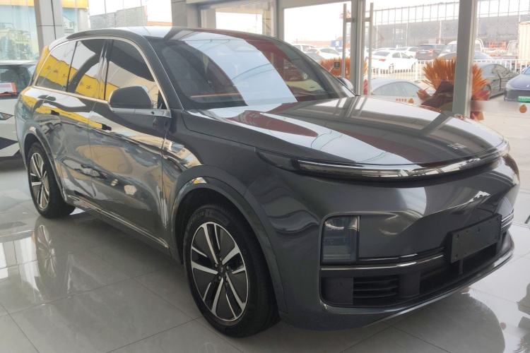 Used Li Auto L8 2024 Pro Model
