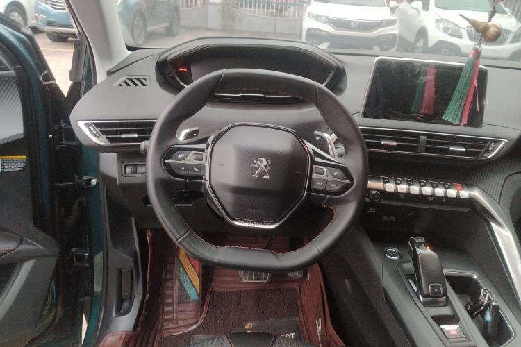 Used Peugeot 5008 2017 350THP 7-Seater Elite Edition
