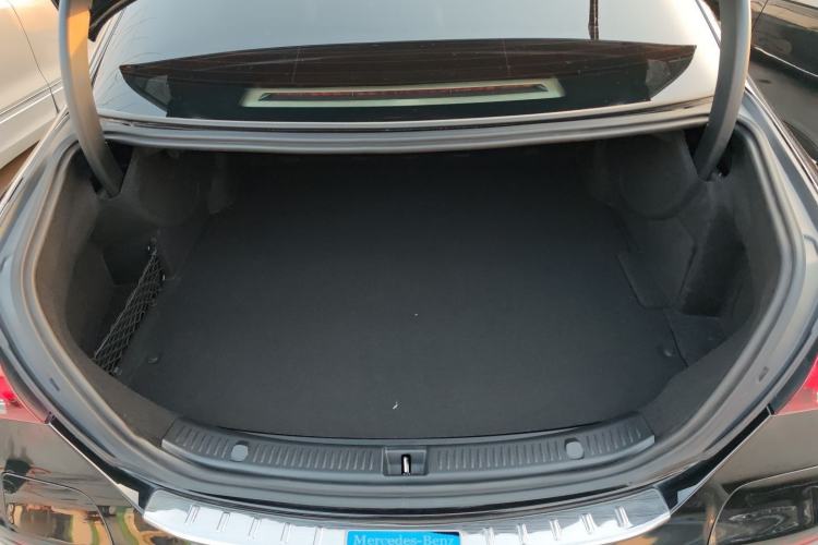 Used Mercedes-Benz E-Class New Energy 2022 Facelift E 350 e L Plug-in Hybrid Sedan
