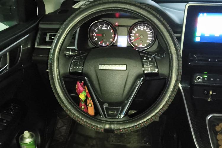 Used Haval M6 2021 PLUS 1.5T Manual Luxury Smart Connectivity Model