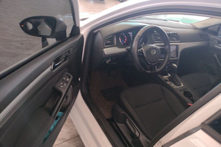 Used Volkswagen Lamando 2018 230TSI DSG Fashion Edition