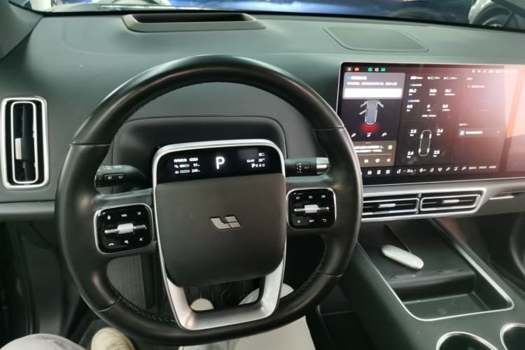 Used Li Auto L9 2022 Max model
