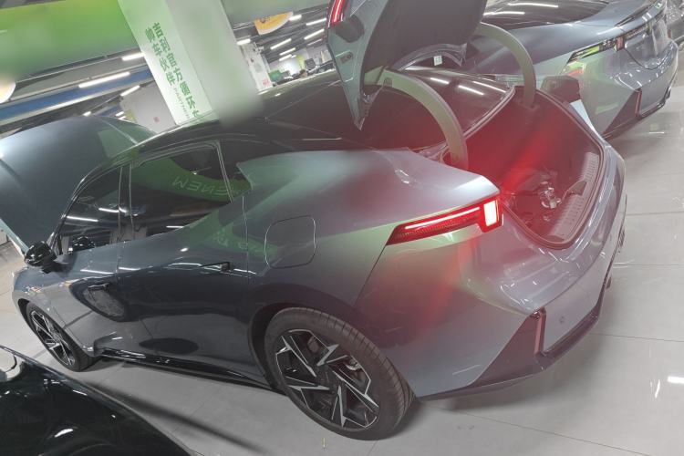 Used Lynk & Co 07 2024 EM-P 126 Long-Range Ultra
