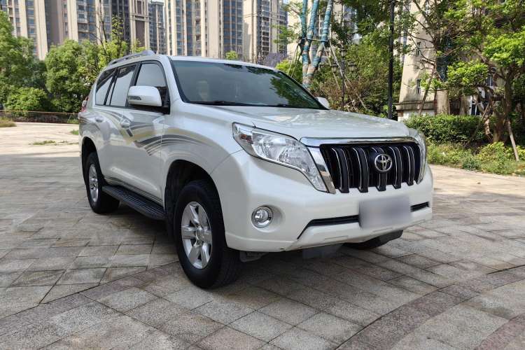 Used Toyota Prado 2016 2.7L Automatic Standard Edition
