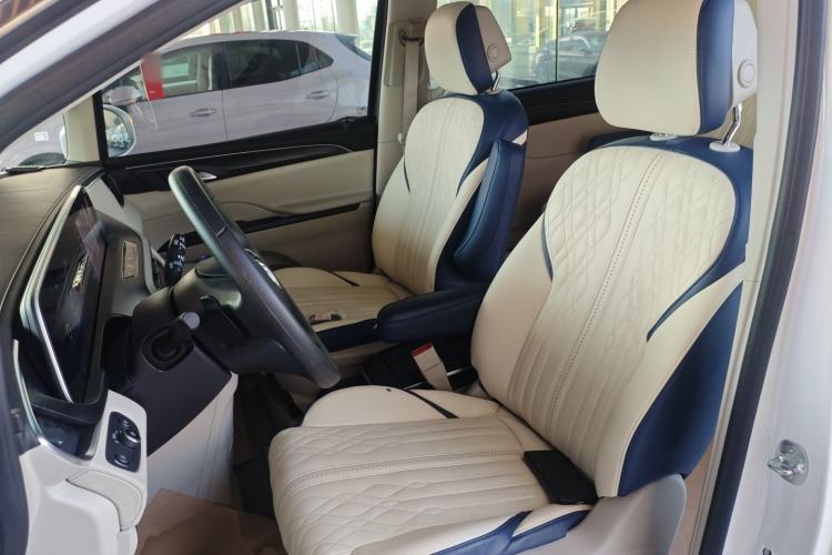 Used Buick GL8 2023 ES Lu Zun Comfort Model
