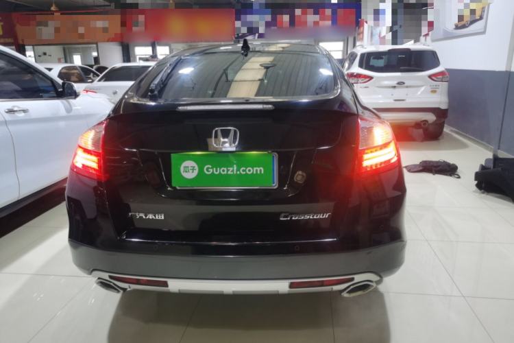 Used Honda Crosstour 2016 2.4L Luxury Edition
