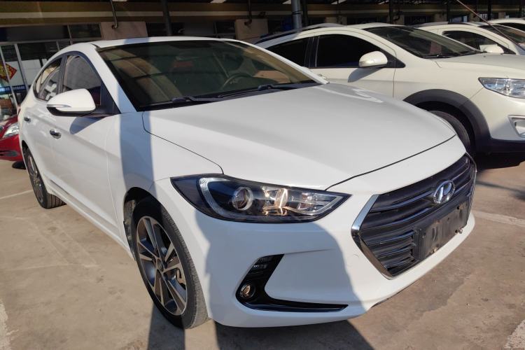 Used Hyundai Elantra 2016 1.6L Automatic ZhiXuan – Elite Version
