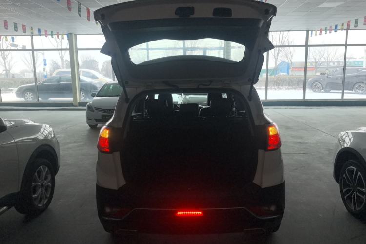 Used  Refine S3 2016 1.5L CVT Luxury Smart Version