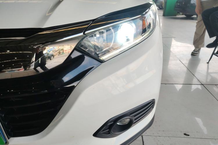 Used Honda Vezel 2020 220 TURBO CVT Elite Edition
