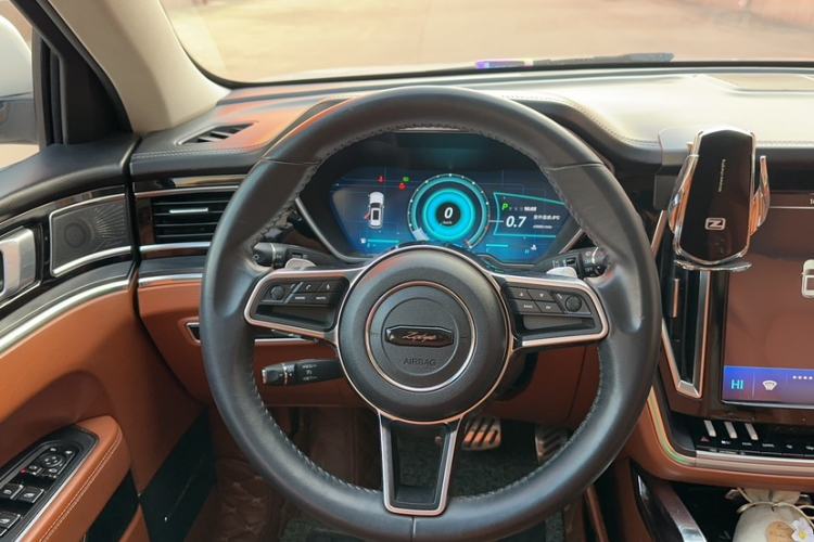 Used Zotye T700 2017 1.8T Dual-Clutch Prestige Model
