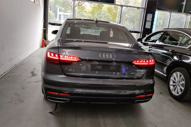 Used Audi A4L 2022 40 TFSI Luxury Dynamic Model