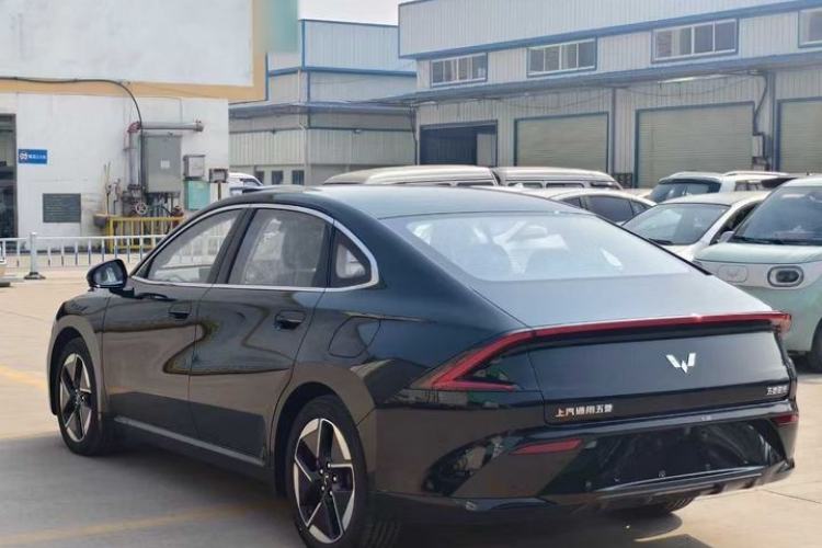 Used Wuling Xingguang 2024 Co-Creation Edition 510 Advanced Model