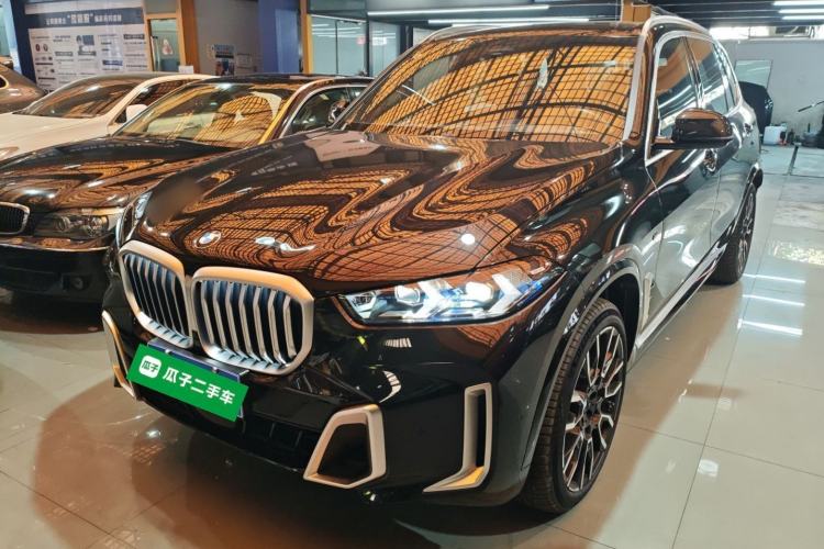 Used BMW X5 2023 xDrive 40Li M Sport Package