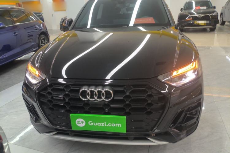 Used Audi Q5L 
