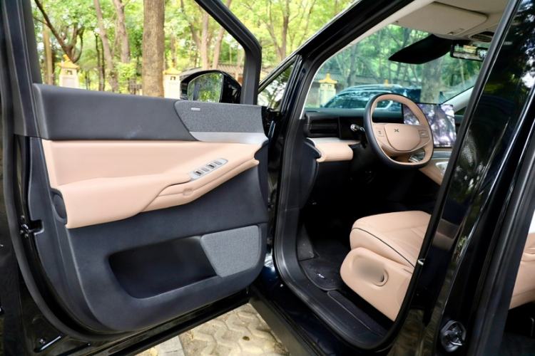 Used XPeng X9 2024 702 Ultra-Long Range Max