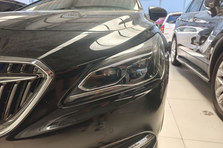 Used Buick LaCrosse 2018 28T Elite Edition
