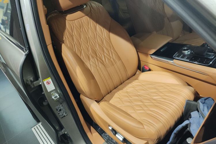 Used Tank 500 New Energy 2023 Hi4-T
